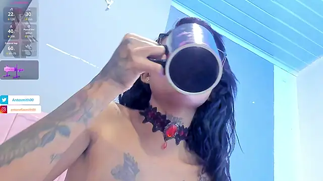 Antonellasmith00 live sex cam