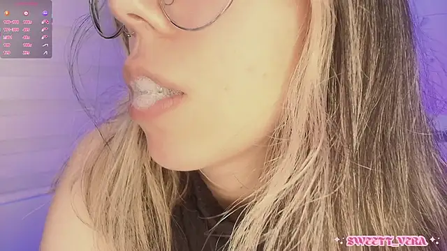 sweettvera live sex cam