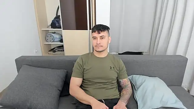 MatMalonne live sex cam