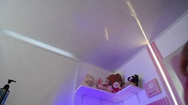 _Miaaleon's cam snapshot