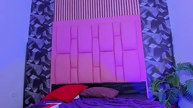 yayasmile's cam snapshot