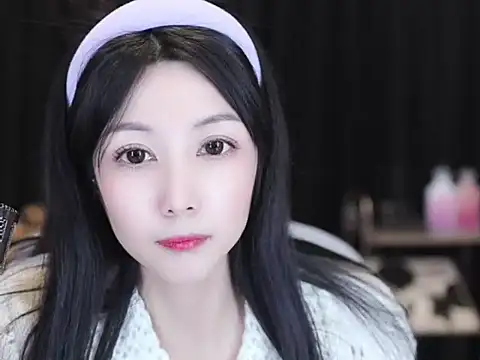 Nuyoah-77 live sex cam