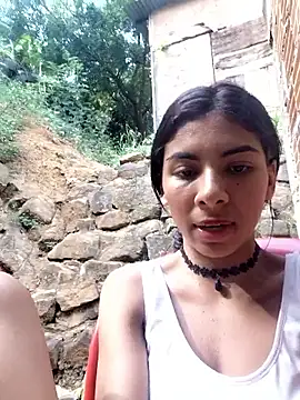 chaparritahot99 live sex cam