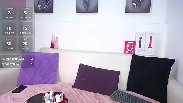 Harmony_Hills live sex cam