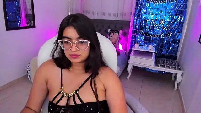 Luna_Jonnes1 live sex cam