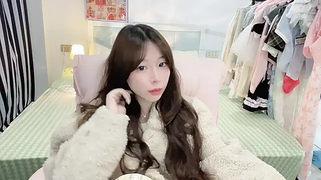 Gardenia-222 live sex cam