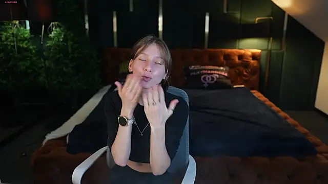 Stefany-SWEET's cam snapshot