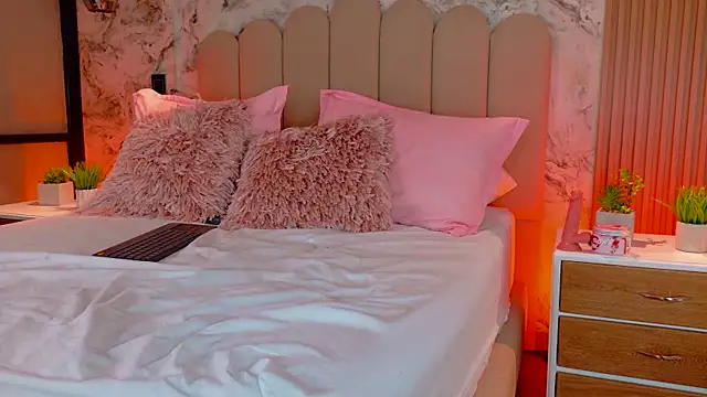 CassieKm's cam snapshot