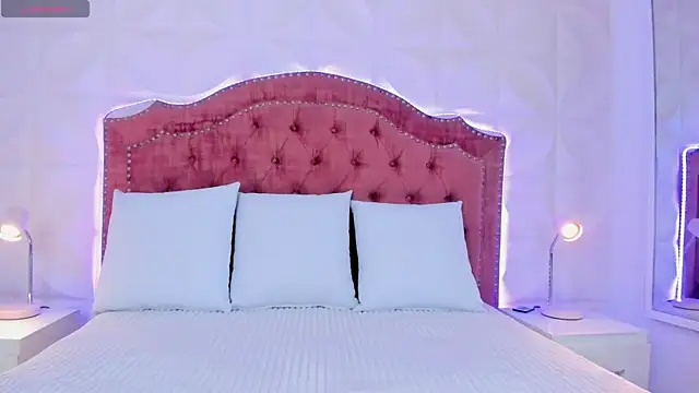 _aurent_sara's cam snapshot