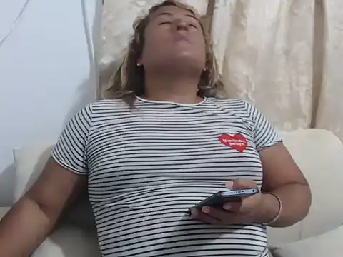 Dayanalabarby live sex cam