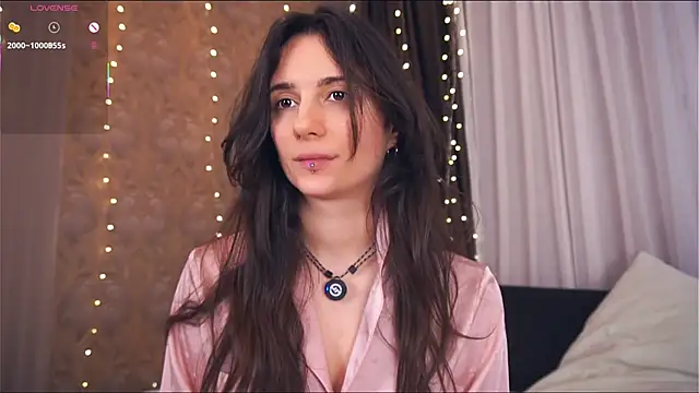 Holla_Molly live sex cam