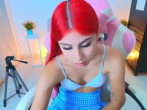 selena_moore69 live sex cam