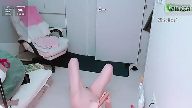 whitelee2 live sex cam