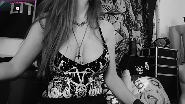 Silentmary live sex cam