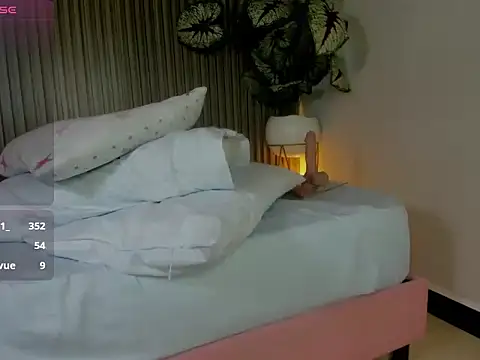 cristina_gallardo's cam snapshot