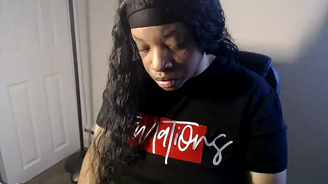 Sexymona1218 live sex cam