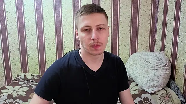 darienlarge live sex cam