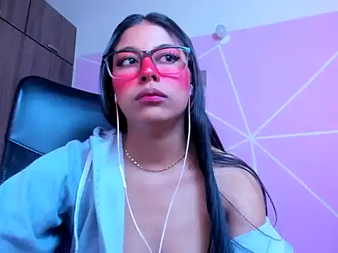 _ALLYSON18_'s cam snapshot