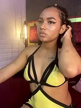 Tatianapink18's cam snapshot