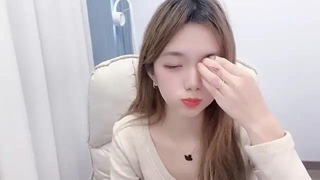 babyting-888-'s cam snapshot