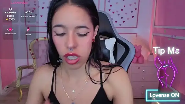 stephania_t's cam snapshot