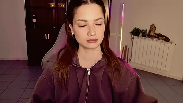 KiraVair's cam snapshot