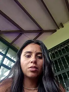 Lunaluxe1001's cam snapshot