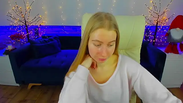 Alina_Blonde's cam snapshot