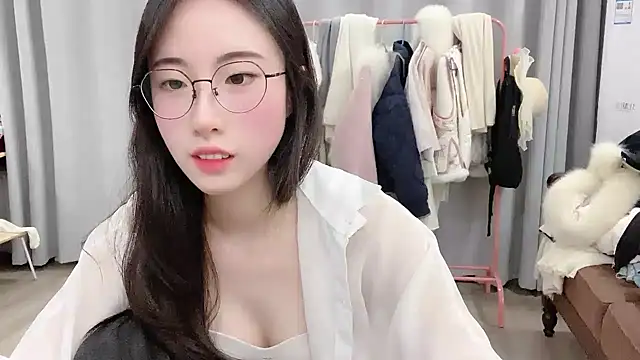 Freya7777 live sex cam