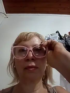 SexyMilf1211 live sex cam