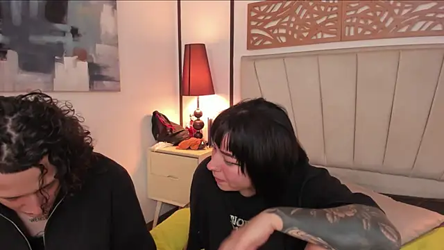 Aria_x_Orien live sex cam