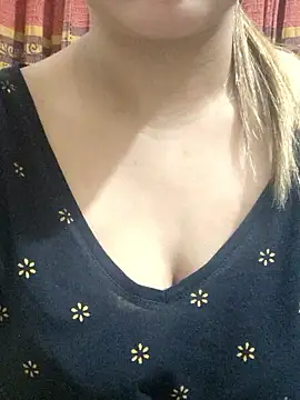 Tanha18 live sex cam