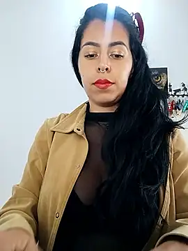 Luianna live sex cam