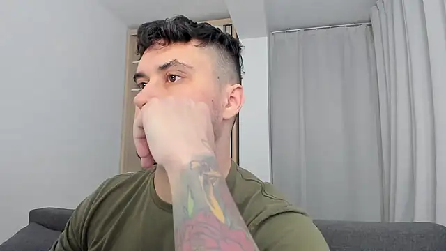 MatMalonne live sex cam