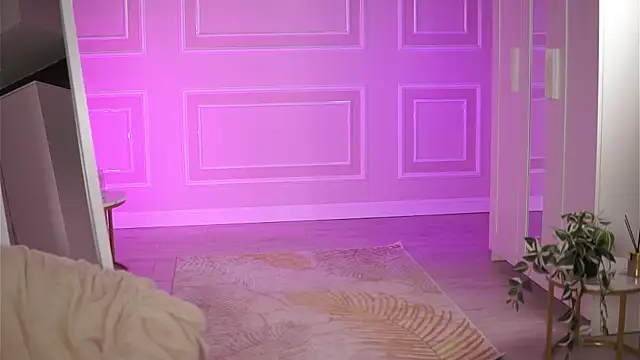 KarinaKokhana's cam snapshot