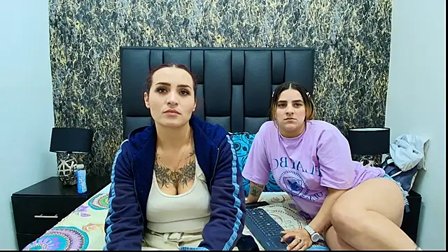 Dakota_Megan_69 live sex cam