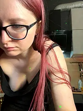 coy_girl_'s cam snapshot