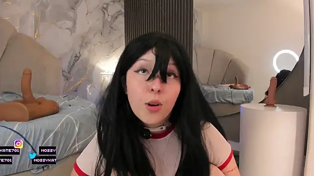 Katemoss70 live sex cam