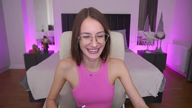 CozyMell live sex cam