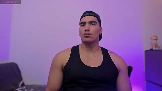 JamesGraay live sex cam