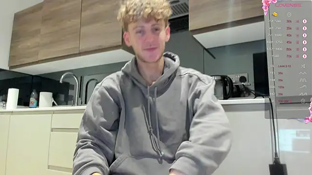 DominantAlex18 live sex cam