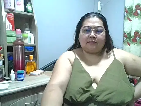 hornyKENDAH's cam snapshot