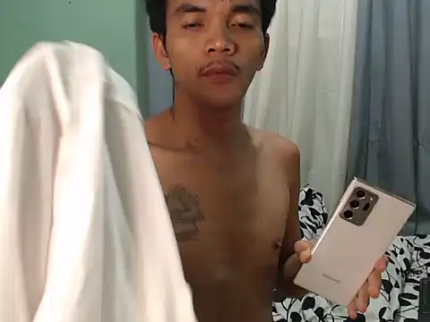 Natsboii live sex cam