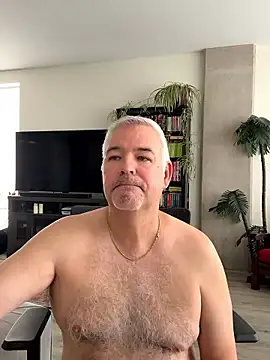 aarosteev2 live sex cam