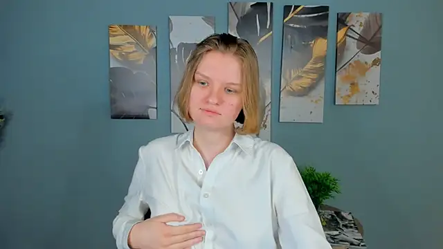 LilianSwall live sex cam