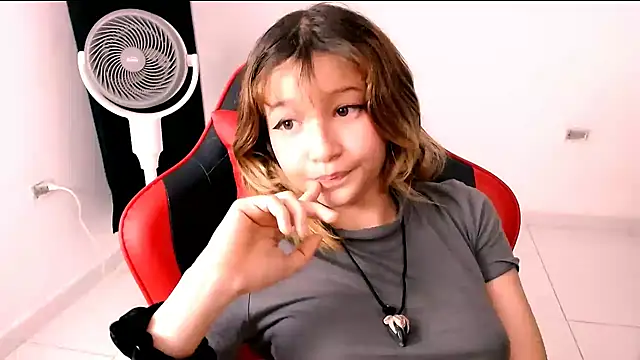 Misha_zep live sex cam