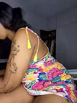 Drippincaty live sex cam