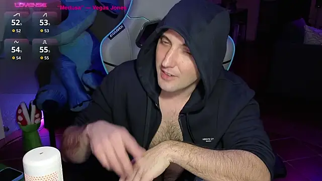 Gil_gamesh90's cam snapshot