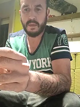 wapo100x100's cam snapshot