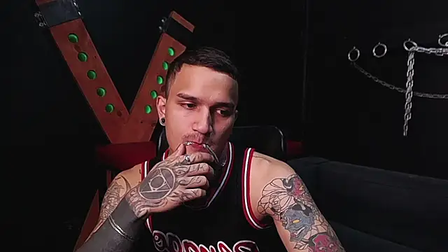 DarkBenito's cam snapshot